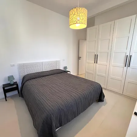 Moderno Bilocale A 90m Dal Mare Con Posto Auto - Cinzia Apartment