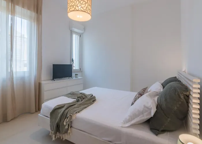 Moderno Bilocale A 90m Dal Mare Con Posto Auto - Cinzia *