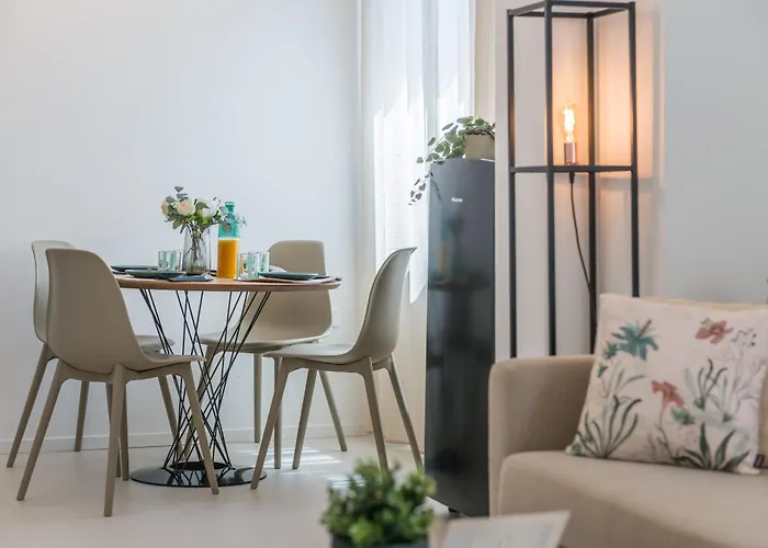 Moderno Bilocale A 90m Dal Mare Con Posto Auto - Cinzia 里米尼