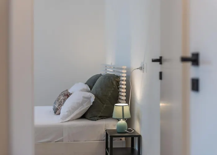 Moderno Bilocale A 90m Dal Mare Con Posto Auto - Cinzia * רימיני